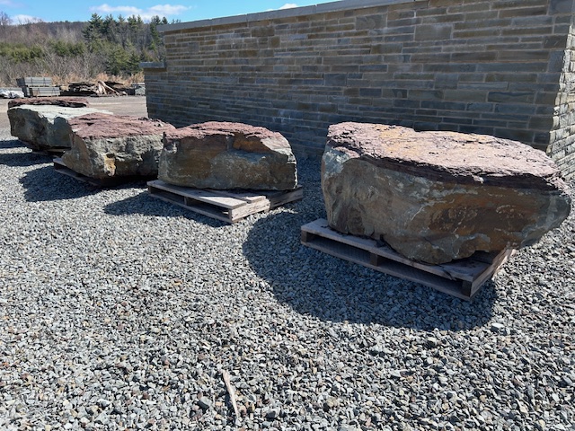 Lot #1: 5 pallets Bluestone Boulders 2